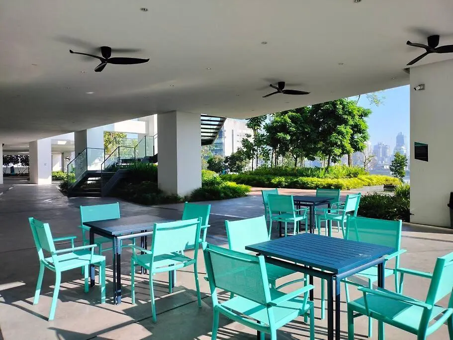 Modern City Haven Premium Amenities 2 Rooms 3 Beds Kuala Lumpur Apartment