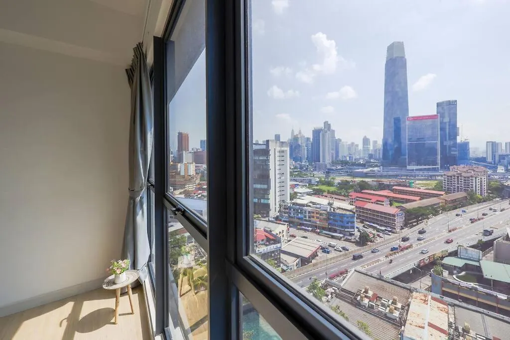 Apartment Modern City Haven Premium Amenities 2 Rooms 3 Beds Kuala Lumpur